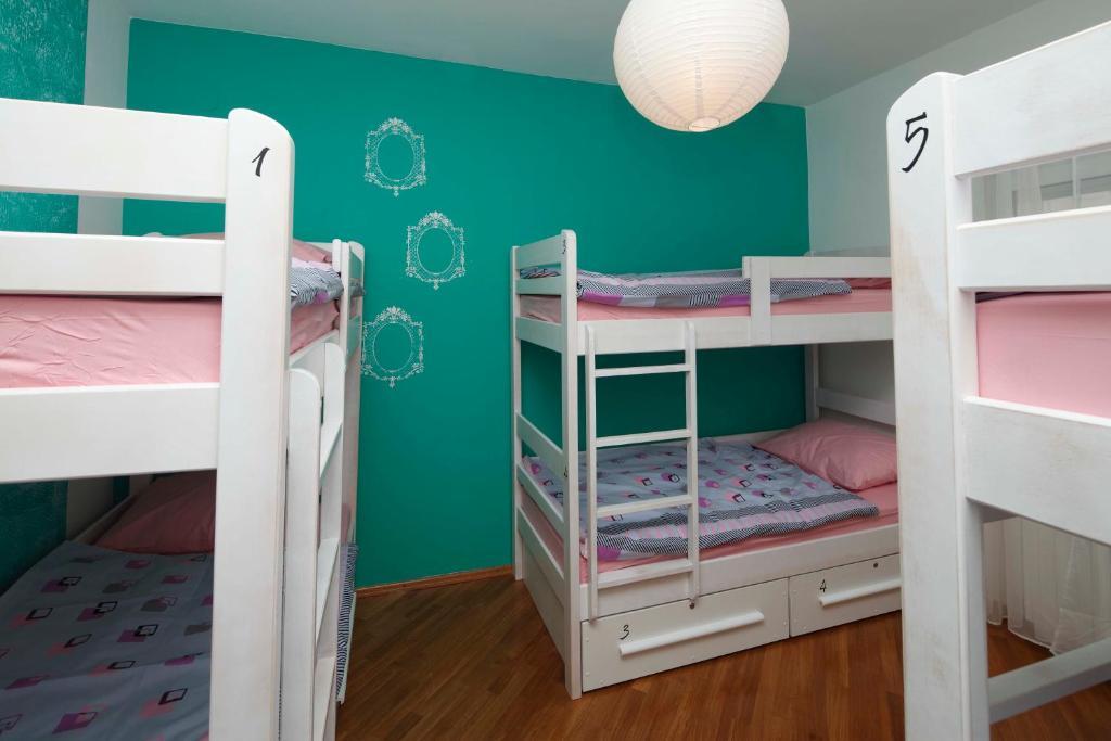 Pozitiv Hostel Zagreb Oda fotoğraf