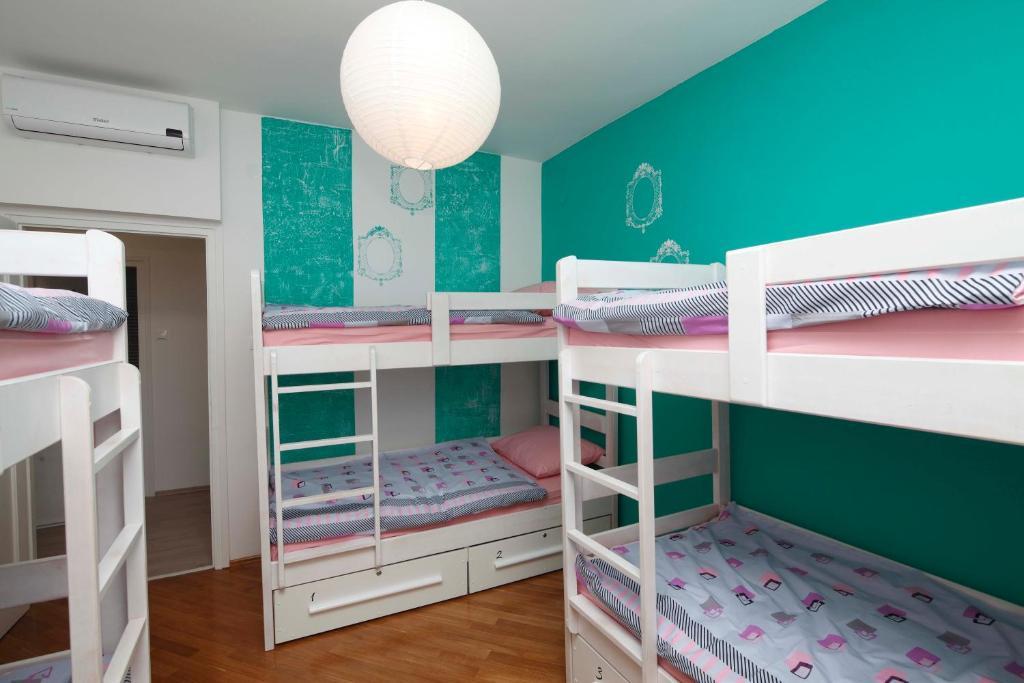 Pozitiv Hostel Zagreb Oda fotoğraf